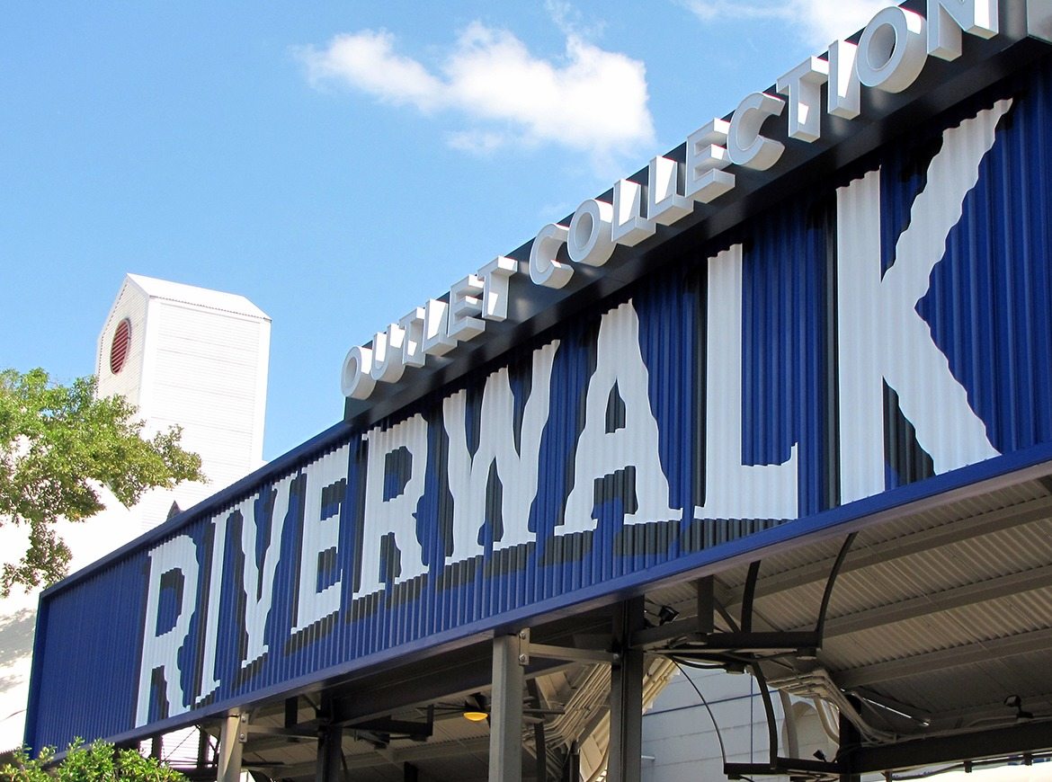 The Outlet Collection at RIverwalk Portfolio RSM Design